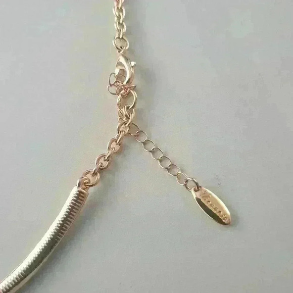 Good  tone chokser necklace - Picture 2 of 3